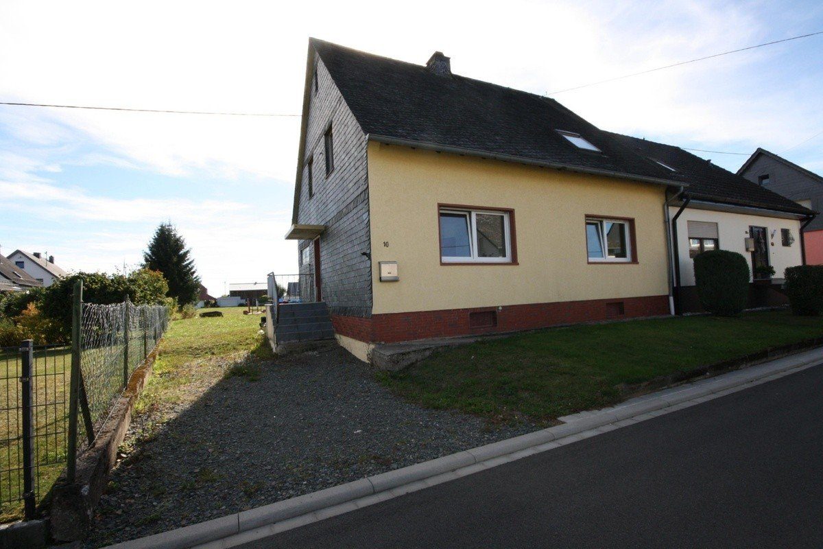 Volksbank Trier Immobilien GmbH - Immobilienangebot - Gusenburg - Alle - Stadtnah Wohnen im preiswerten Umland von Hermeskeil