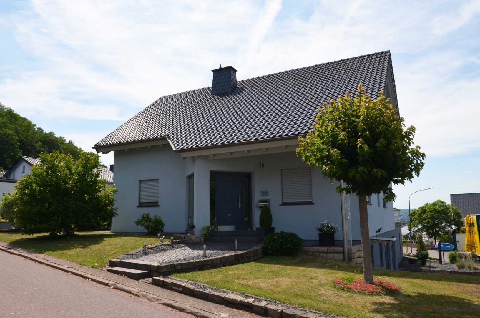Volksbank Trier Eifel Immobilien GmbH - Immobilienangebot - Irsch - Einfamilienhaus - Viel Sonne und Wohnkomfort
