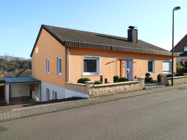 Volksbank Trier Eifel Immobilien GmbH - Immobilienangebot - Saarburg - Einfamilienhaus - Zentrumsnah und doch ländlich