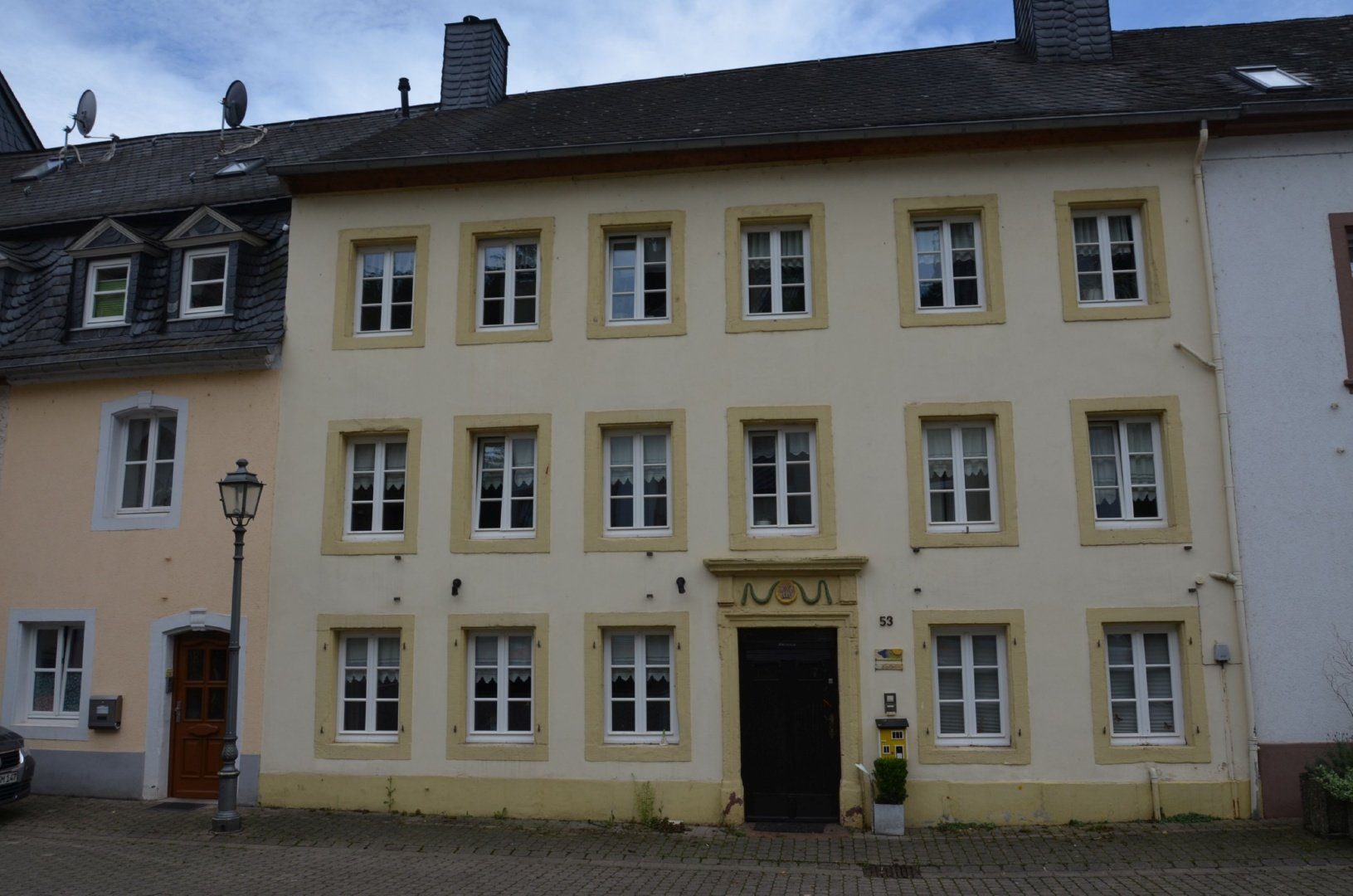 Volksbank Trier Eifel Immobilien GmbH - Immobilienangebot - Saarburg - Reihenmittelhaus - Renovierter Kulturschatz im Herzen der Altstadt und an der Saarpromenade