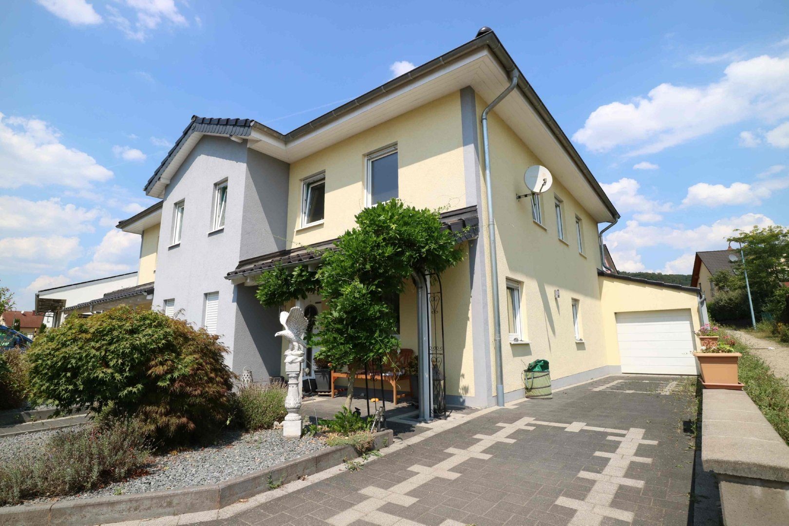 Volksbank Trier Eifel Immobilien GmbH - Immobilienangebot - Igel - Doppelhaushälfte - Neuwertige Doppelhaushälfte mit guter Anbindung nach Trier und Luxemburg