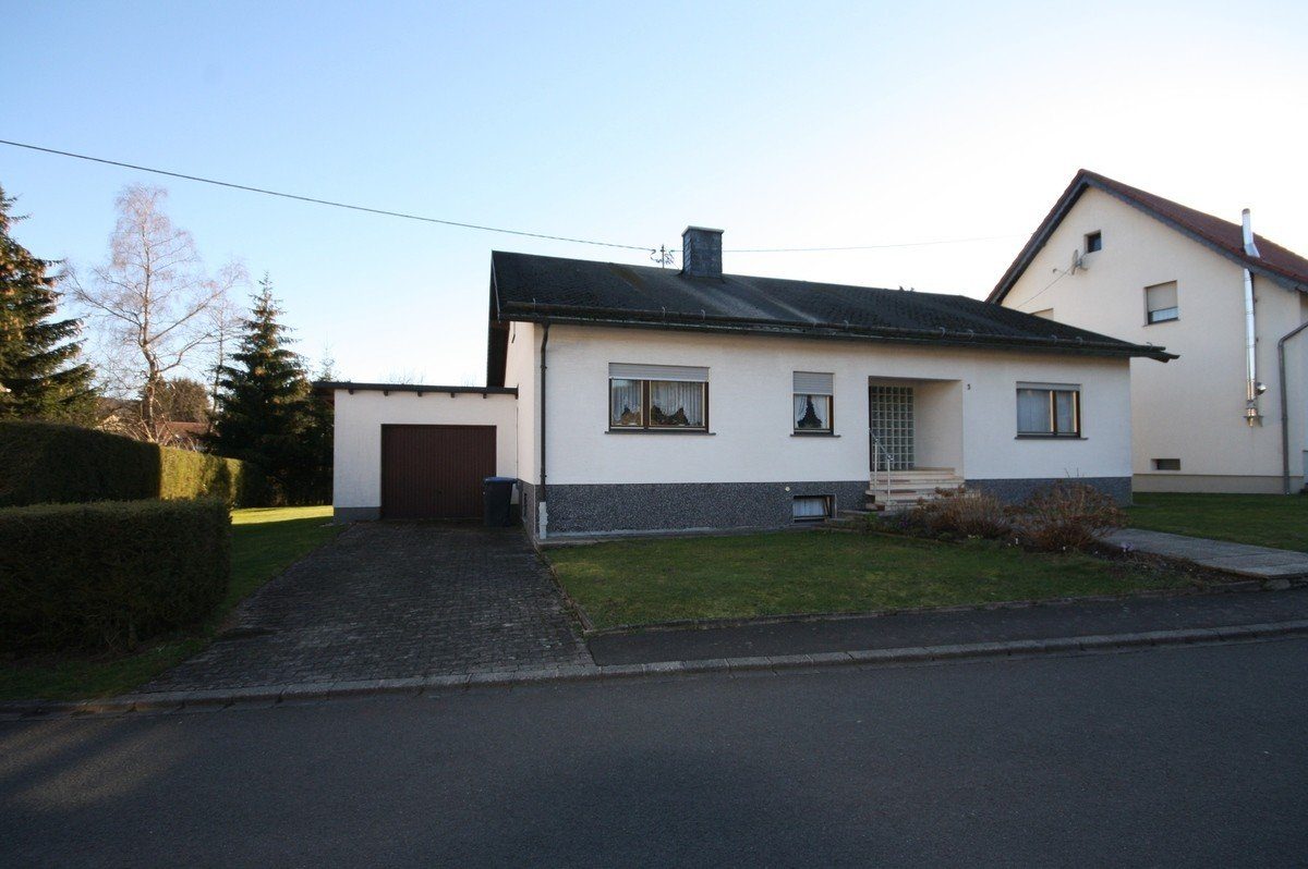 Volksbank Trier Eifel Immobilien GmbH - Immobilienangebot - Züsch - Alle - Sonnige Zeiten auf einer Ebene