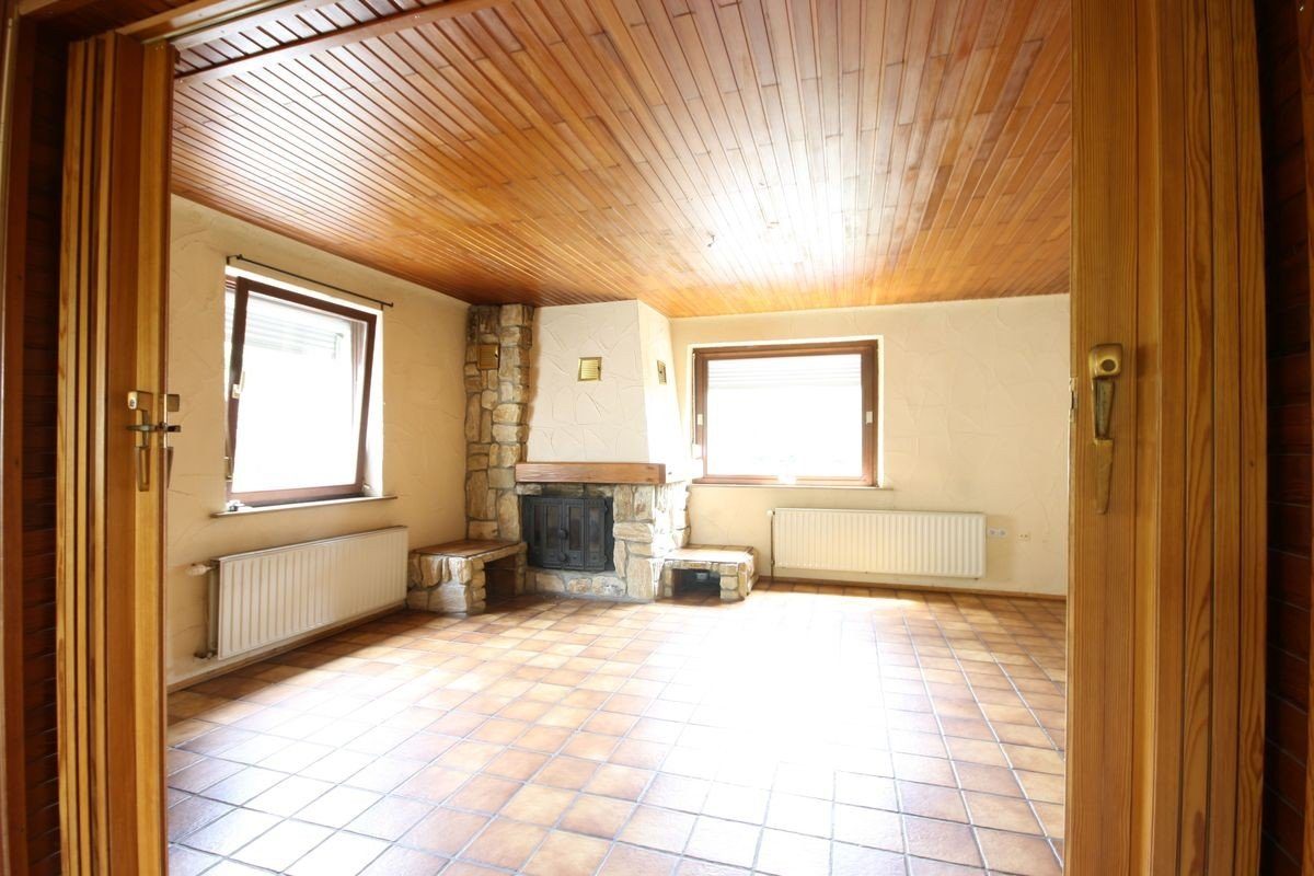 Volksbank Trier Eifel Immobilien GmbH - Immobilienangebot - Waldweiler - Alle - Großzügig wohnen am Fuße des Hochwaldes
