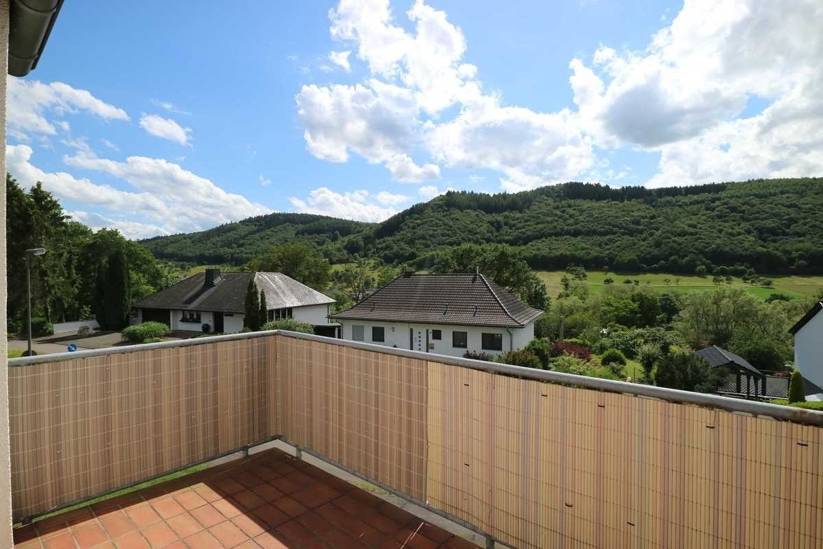 Volksbank Trier Eifel Immobilien GmbH - Immobilienangebot - Saarburg - Alle - Saarburgs Wälder im Blick