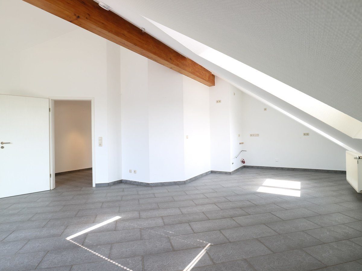 Volksbank Trier Immobilien GmbH - Immobilienangebot - Konz - Alle - Zwei-Zimmer-Wohnung mit Erweiterungspotential