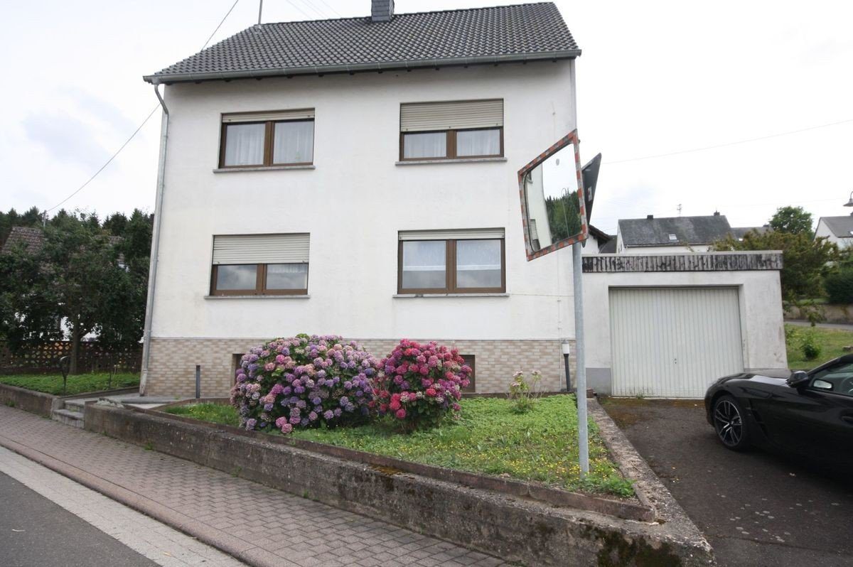 Volksbank Trier Eifel Immobilien GmbH - Immobilienangebot - Farschweiler - Alle - Wohnen inmitten von Farschweiler - Haus sucht junge Familie