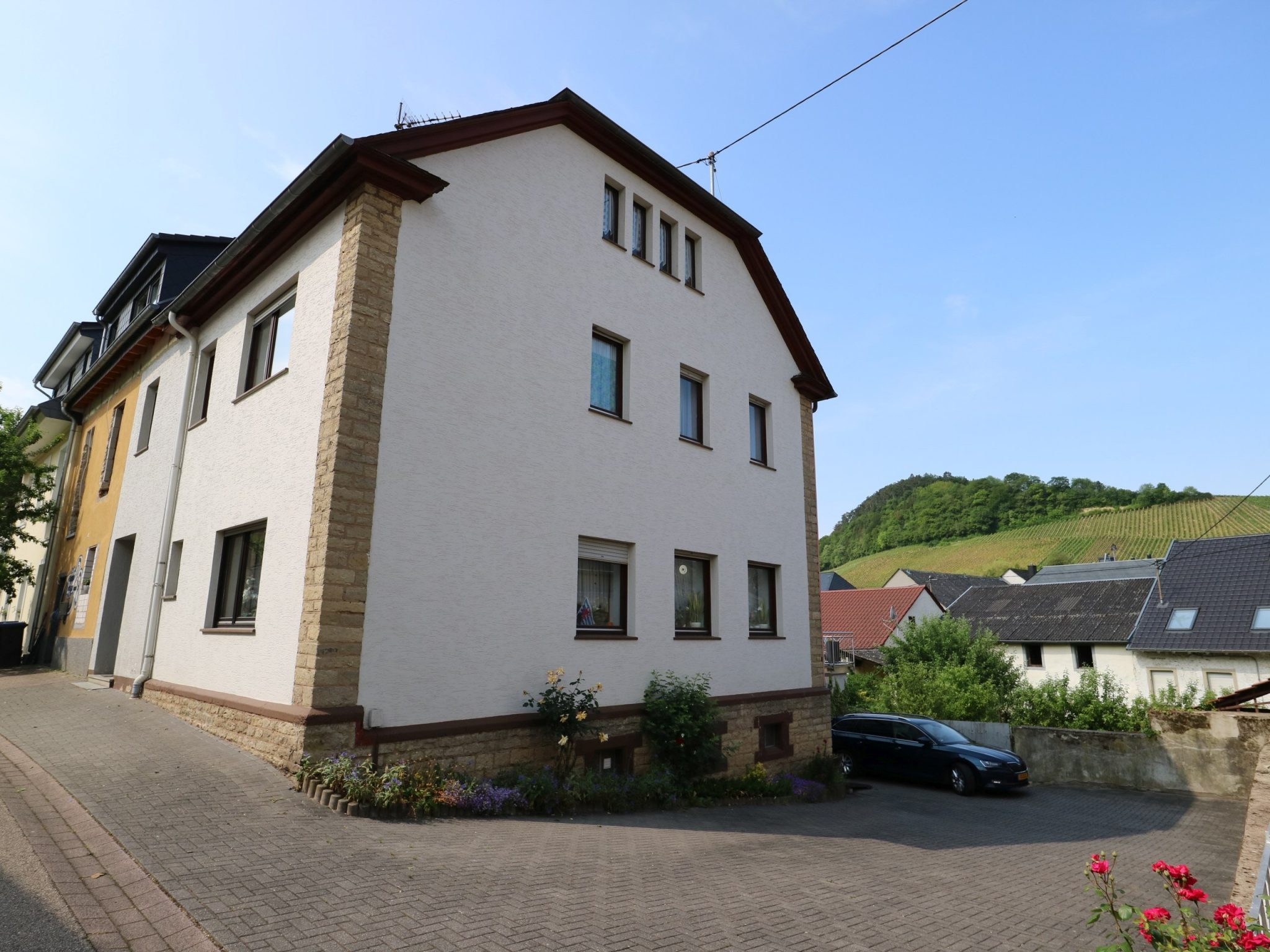 Volksbank Trier Eifel Immobilien GmbH - Immobilienangebot - Nittel - Einfamilienhaus - Grenznah Wohnen im geschmackvollen Ambiente