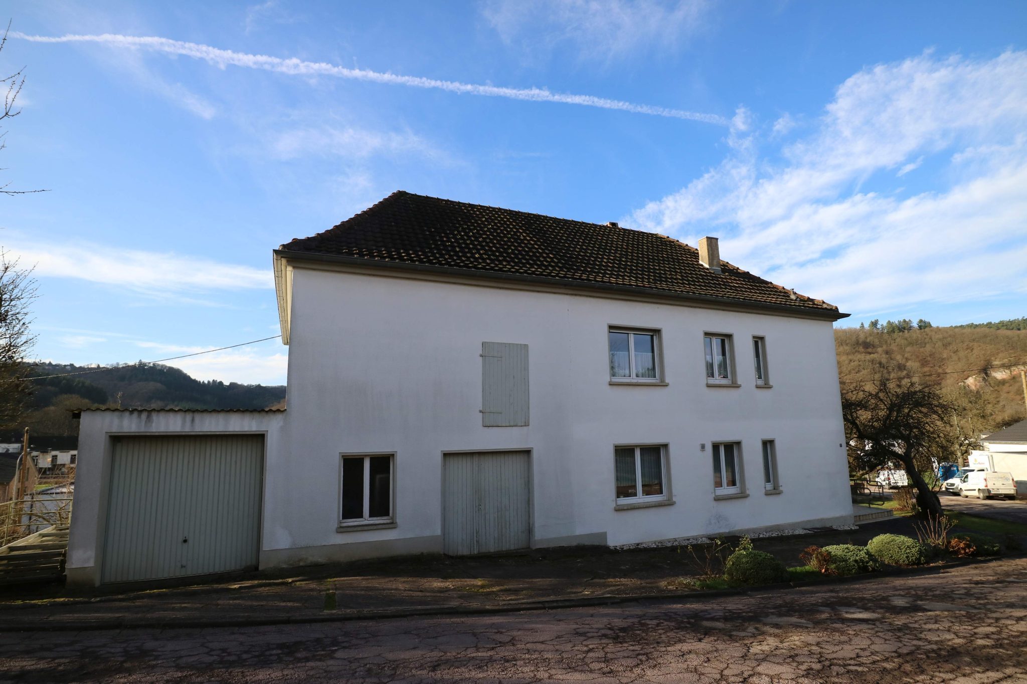 Volksbank Trier Eifel Immobilien GmbH - Immobilienangebot - Serrig - Zweifamilienhaus - Klassisch schön mit viel Potential
