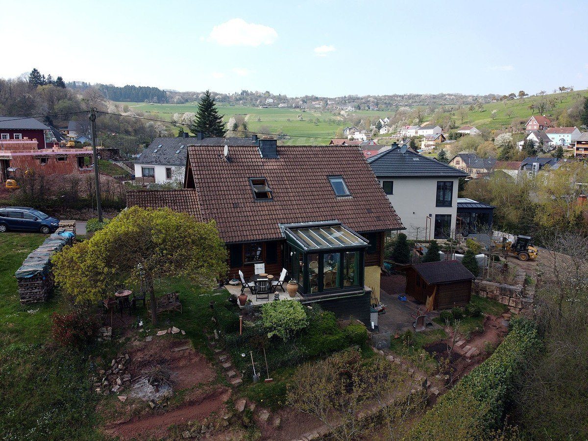Volksbank Trier Eifel Immobilien GmbH - Immobilienangebot - Mannebach - Alle - Gesundes Wohngefühl - Holzblockhaus mit Ausblick