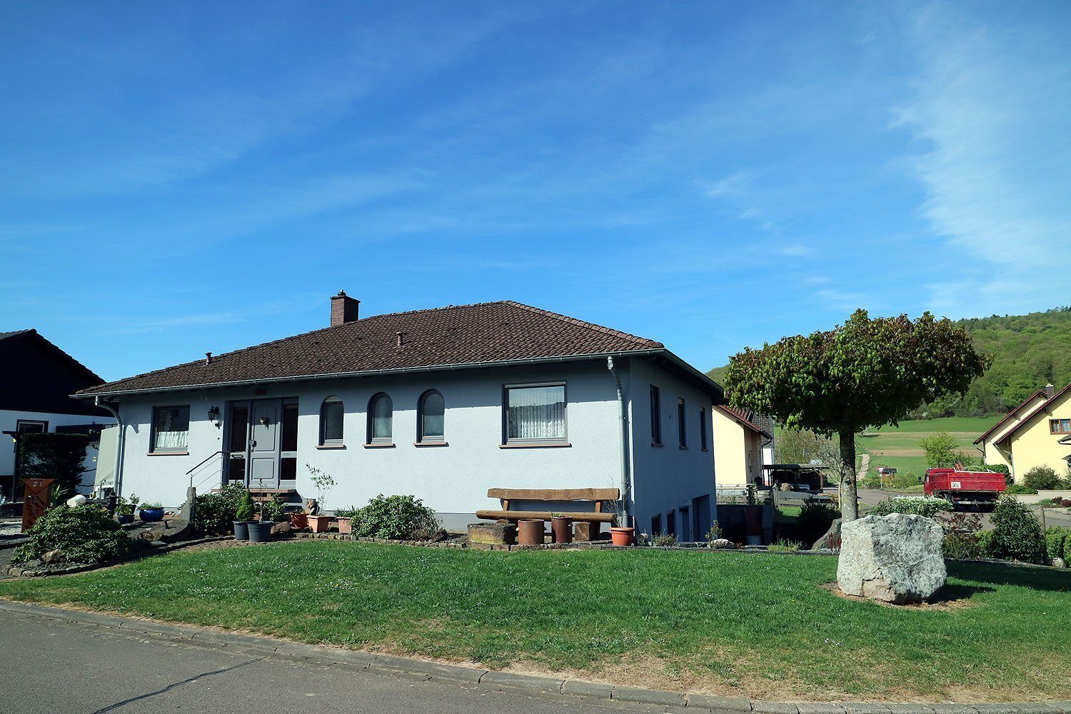 Volksbank Trier Eifel Immobilien GmbH - Immobilienangebot - 54441 Taben-Rodt - Taben-Rodt - Bungalow - Gepflegter Bungalow mit viel Platz