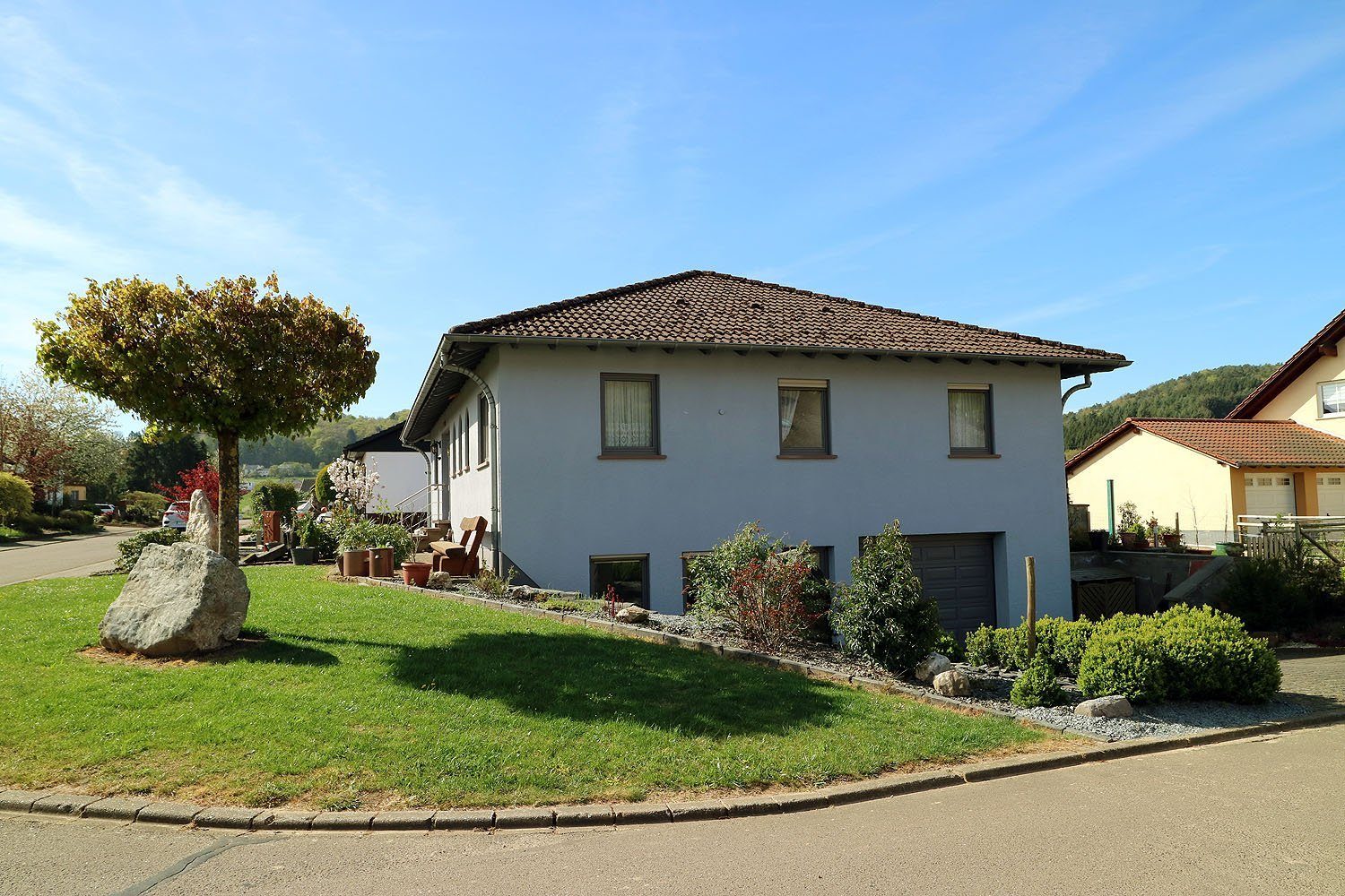 Volksbank Trier Eifel Immobilien GmbH - Immobilienangebot - 54441 Taben-Rodt - Taben-Rodt - Bungalow - Gepflegter Bungalow mit viel Platz