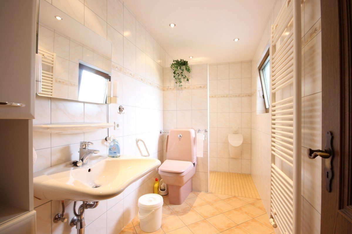 Volksbank Trier Eifel Immobilien GmbH - Immobilienangebot - Schillingen - Alle - Familien aufgepasst – Ihr Platz für neue Wohnideen