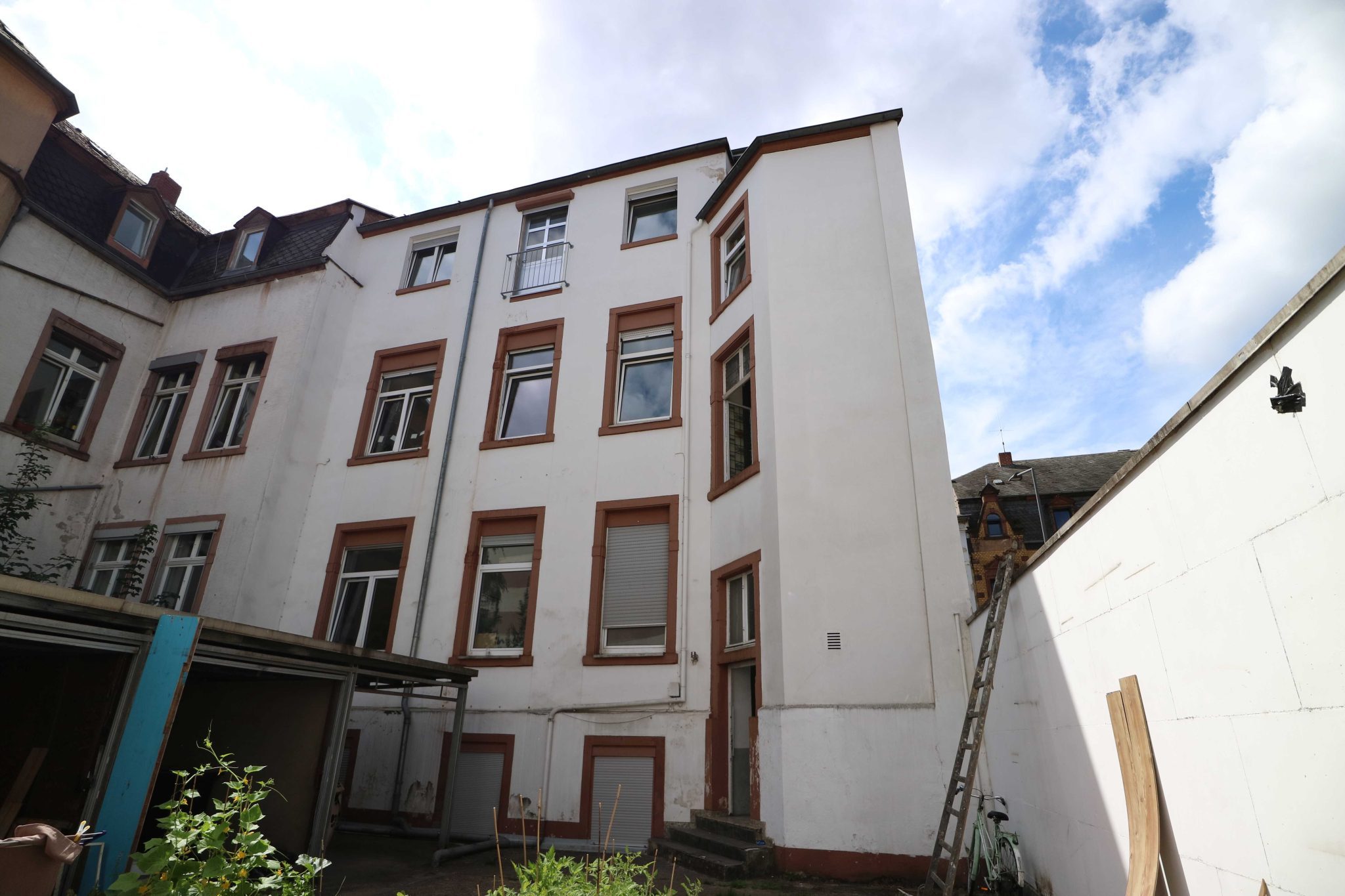 Volksbank Trier Eifel Immobilien GmbH - Immobilienangebot - 54290 Trier - Trier-City - Mehrfamilienhaus - Ihr ideales Investment - Renovierungsbedürftiger Altbau in Citylage