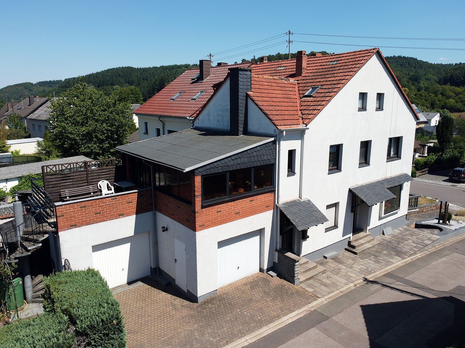 Volksbank Trier Eifel Immobilien GmbH - Immobilienangebot - 54441 Trassem - Trassem - Zweifamilienhaus - Raumwunder sucht Familie
