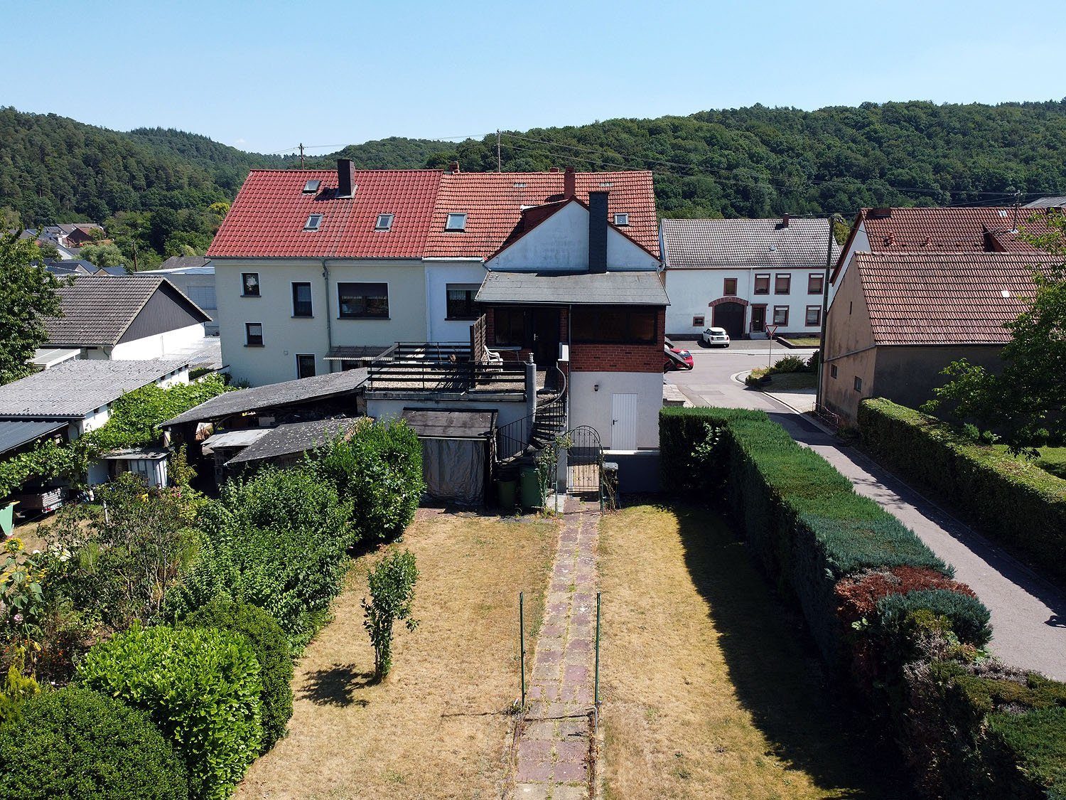 Volksbank Trier Eifel Immobilien GmbH - Immobilienangebot - 54441 Trassem - Trassem - Zweifamilienhaus - Raumwunder sucht Familie