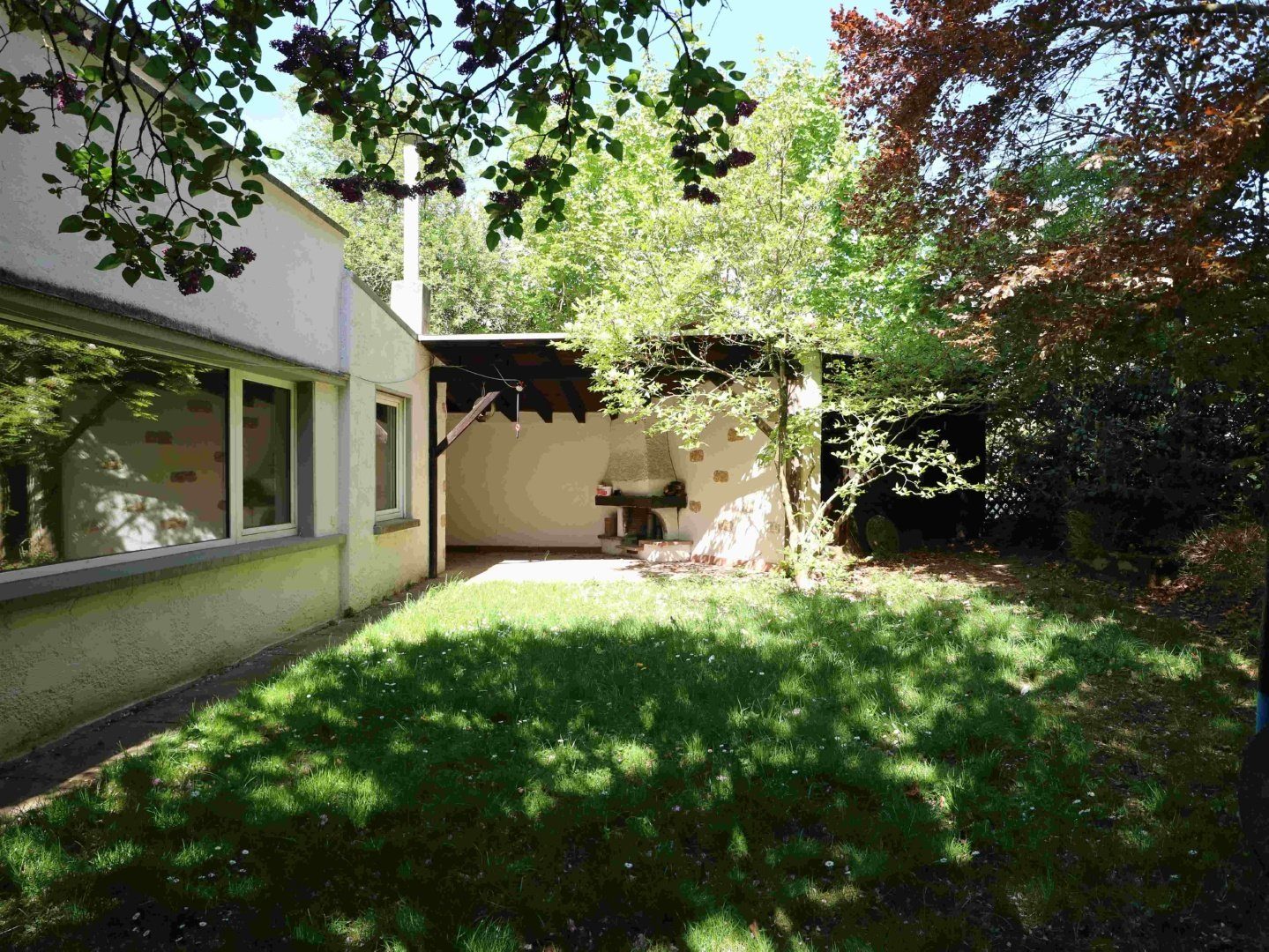 Volksbank Trier Eifel Immobilien GmbH - Immobilienangebot - 54295 Trier - Trier-Heiligkreuz - Einfamilienhaus - Verleihen Sie dieser Stadtvilla neuen Glanz