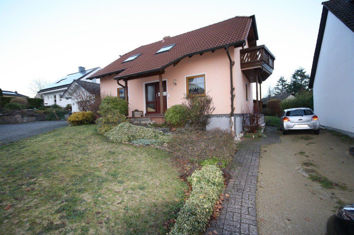 Volksbank Trier Eifel Immobilien GmbH - Immobilienangebot - Waldweiler - Alle - Wohnglück im Grünen