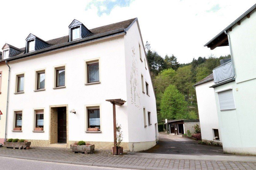 Volksbank Trier Eifel Immobilien GmbH - Immobilienangebot - Waldrach - Alle - Im Umland wohnen mit Charme und Platz