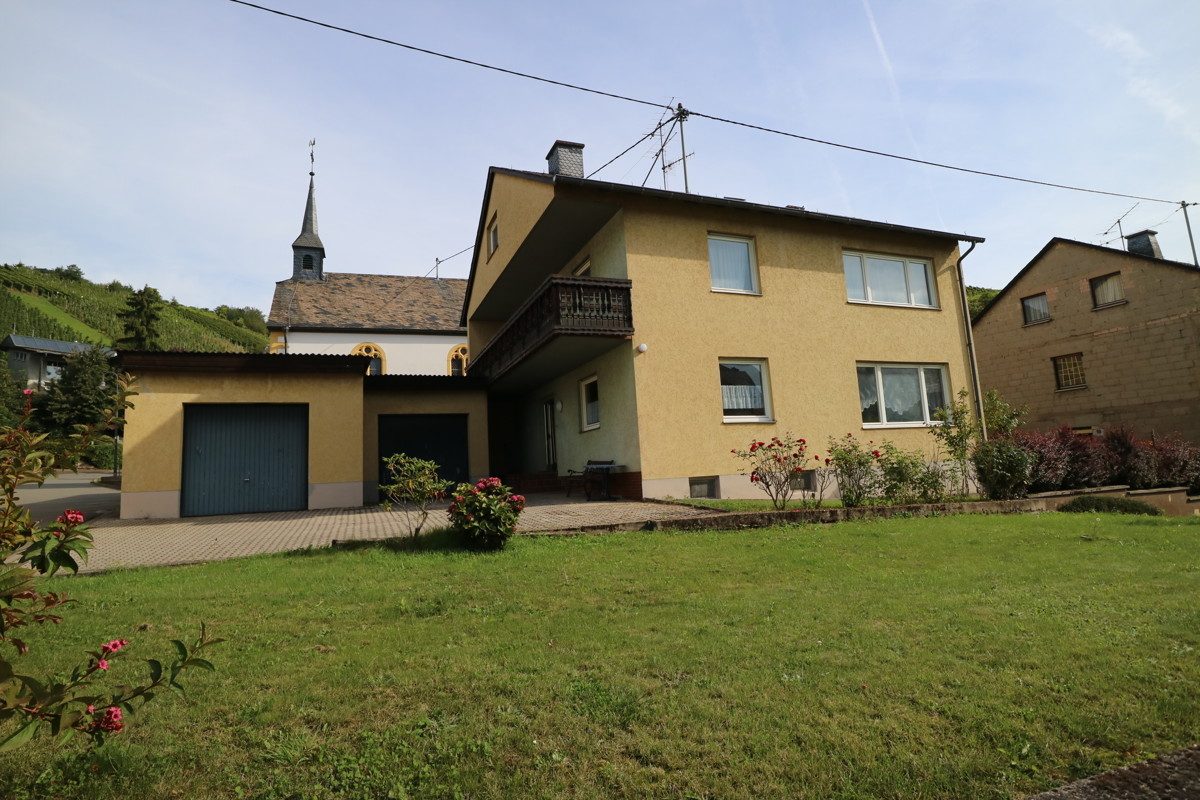 Volksbank Trier Eifel Immobilien GmbH - Immobilienangebot - Longen - Alle - Wohnen zwischen Mosel und Weinbergen