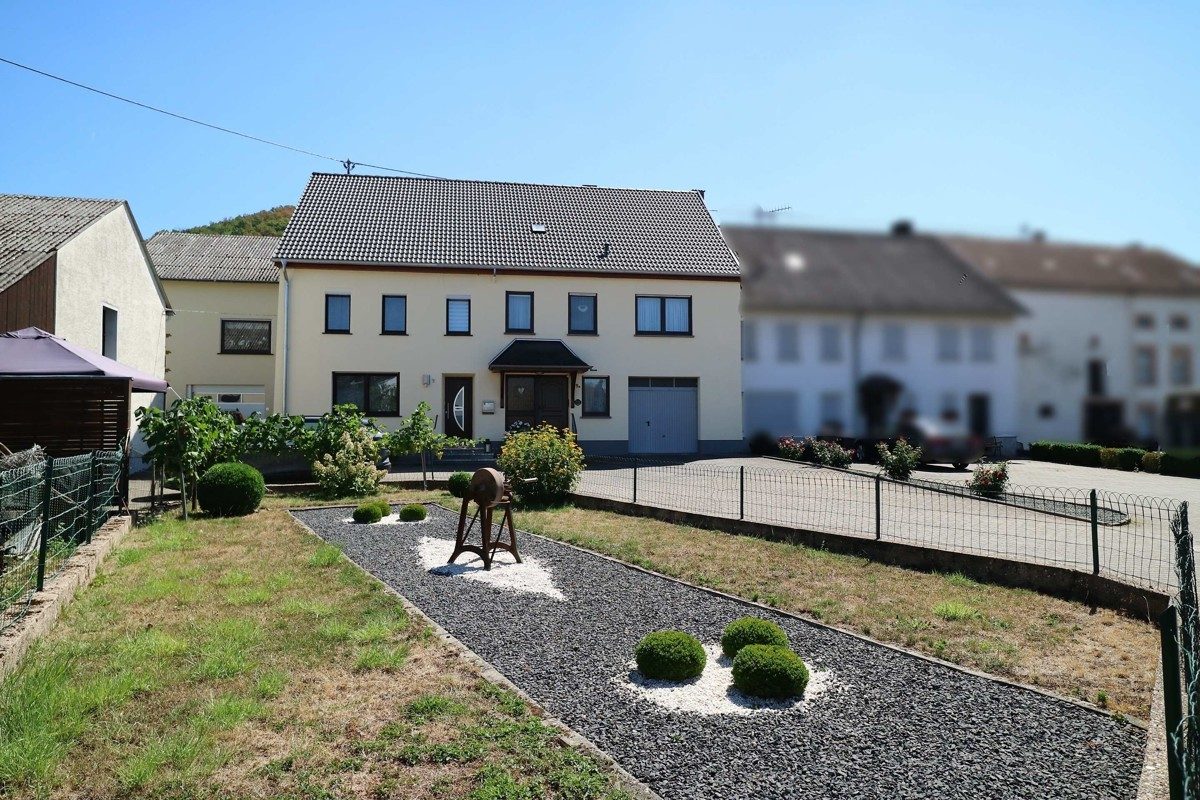 Volksbank Trier Eifel Immobilien GmbH - Immobilienangebot - Irsch - Alle - Wohnen und vermieten oder Generationenhaus – Sie haben die Wahl