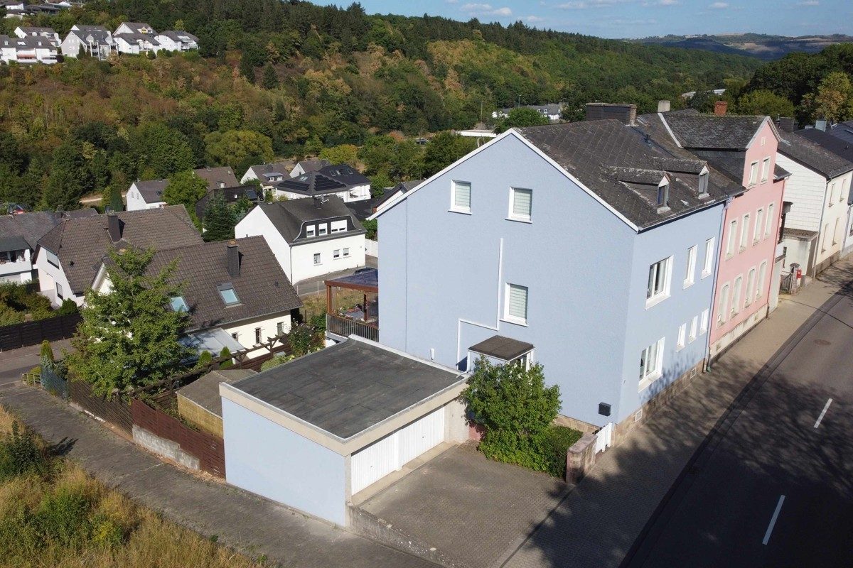 Volksbank Trier Immobilien GmbH - Immobilienangebot - Konz - Alle - Ausblick, Lage, Infrastruktur - Großes Einfamilienhaus mit Weitsicht in Konz