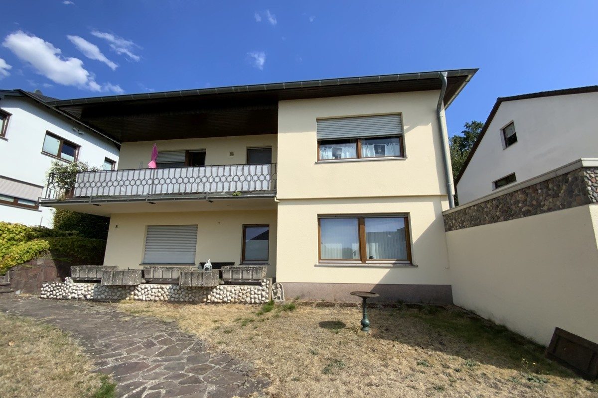 Volksbank Trier Immobilien GmbH - Immobilienangebot - Trier-Ehrang - Alle - Entdecken Sie mit uns dieses Zweifamilienhaus in Trier-Ehrang