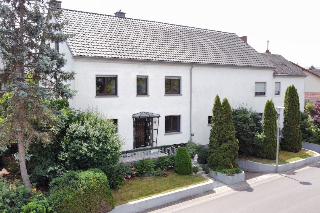 Volksbank Trier Immobilien GmbH - Immobilienangebot - Nittel - Alle - Einladendes Winzerhaus in Nittel: Ideale Nähe zu Luxemburg