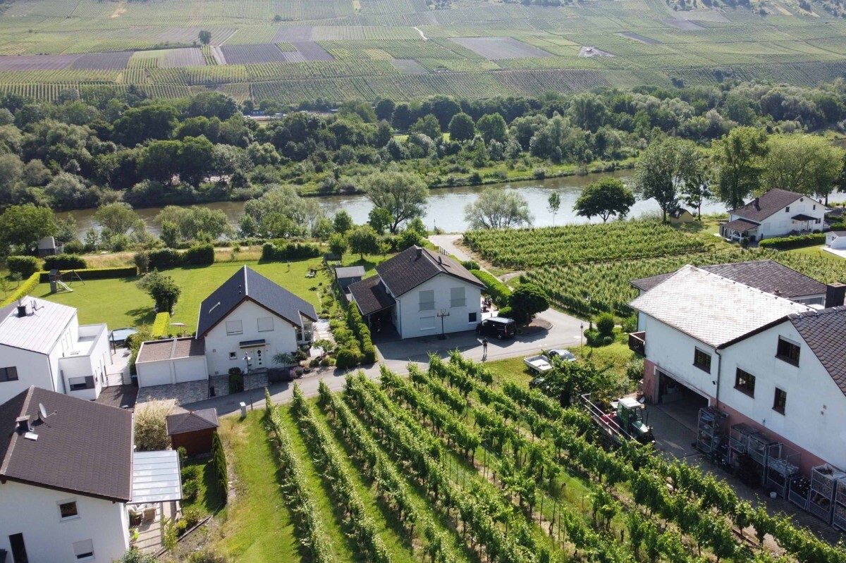 Volksbank Trier Eifel Immobilien GmbH - Immobilienangebot - Schleich - Grundstücke - Wohnen zwischen Mosel und Weinbergen - Baugrundstück in Schleich