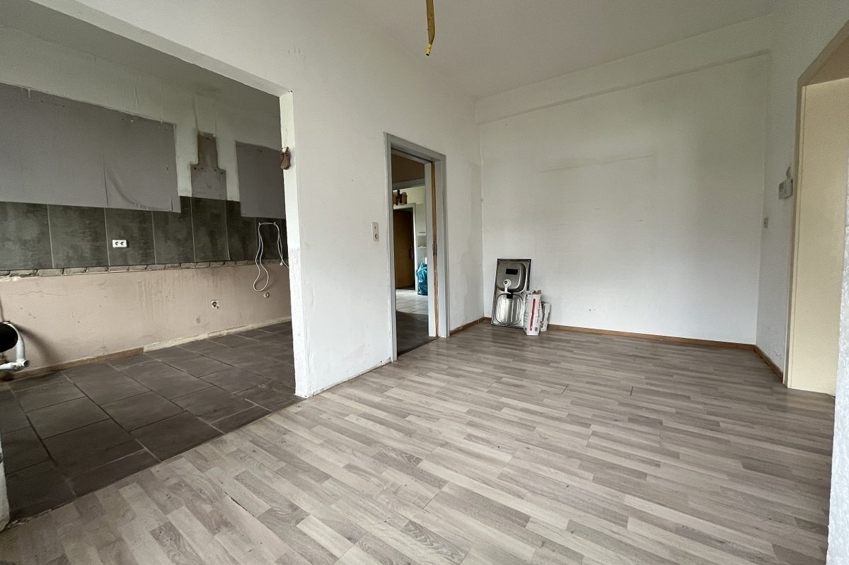Volksbank Trier Eifel Immobilien GmbH - Immobilienangebot - Dudeldorf - Alle - Wohnen und investieren im Grünen - Einfamilienhaus in zentraler Lage von Dudeldorf