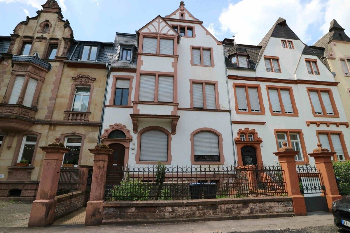 Volksbank Trier Eifel Immobilien GmbH - Immobilienangebot - Trier-Süd - Alle - Renovierte Altbauwohnung mit Charme in Trier-Süd