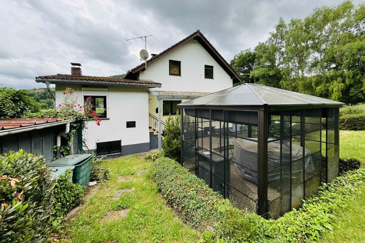 Volksbank Trier Eifel Immobilien GmbH - Immobilienangebot - Echternacherbrück - Alle - Eigentumswohnung mit schönem Grundstücksanteil in Echternacherbrück