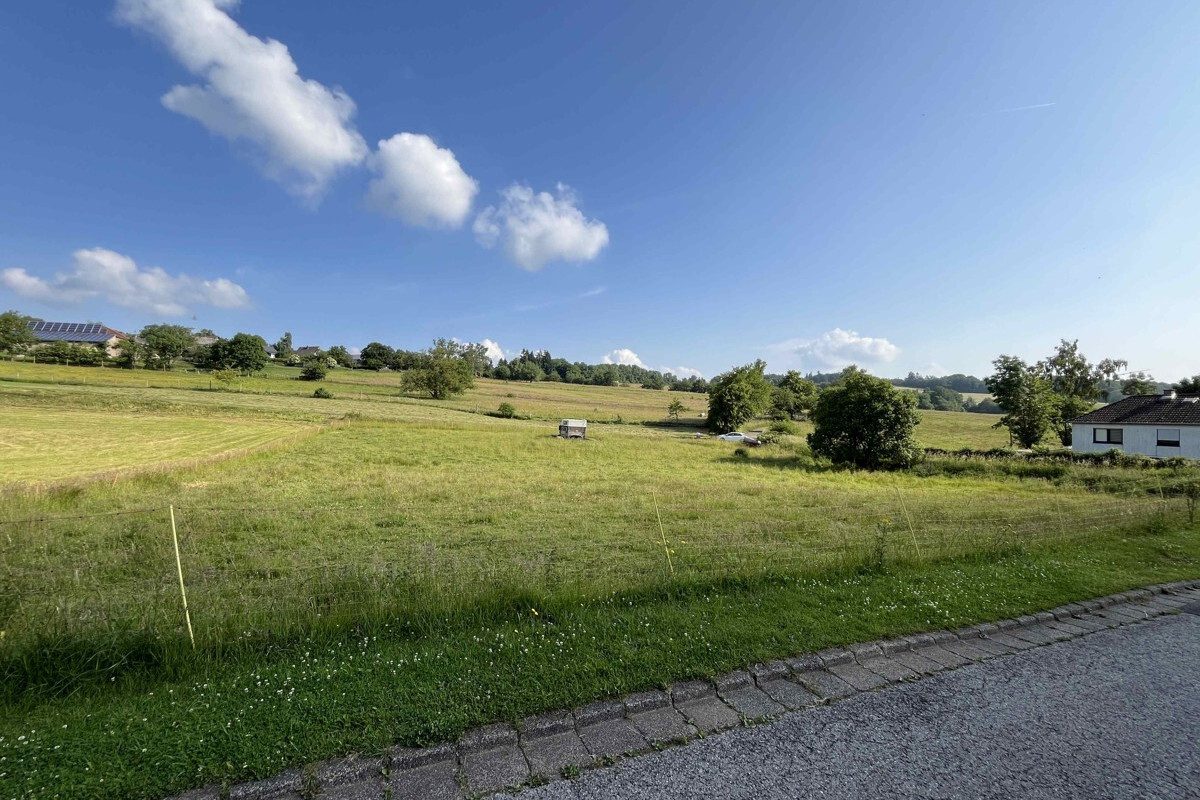 Volksbank Trier Eifel Immobilien GmbH - Immobilienangebot - Stadtkyll-Schönfeld - Grundstücke - Stadtkyll-Schönfeld: Naturnahes Grundstück mit guter Verkehrsanbindung
