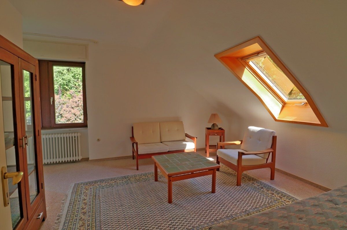 Volksbank Trier Eifel Immobilien GmbH - Immobilienangebot - Leiwen-Zummeterhof - Alle - Gepflegtes Zweifamilienhaus mit Traumblick auf Leiwen