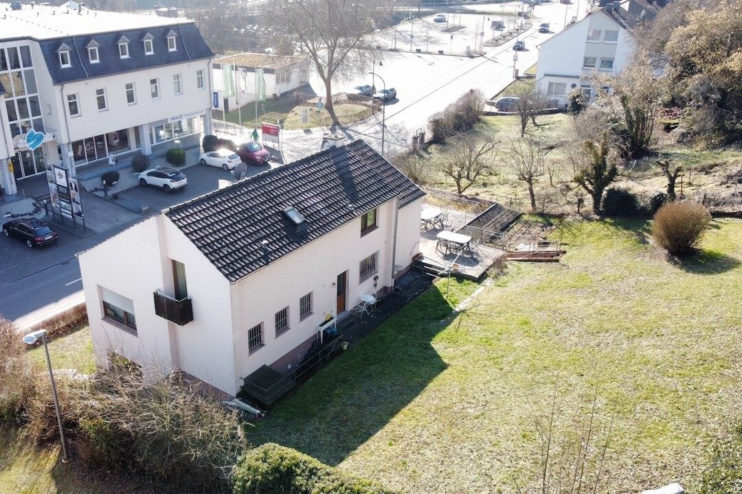Volksbank Trier Eifel Immobilien GmbH - Immobilienangebot - Saarburg - Alle - Familien aufgepasst! Gepflegtes Zweifamilienhaus in bester Lage von Saarburg