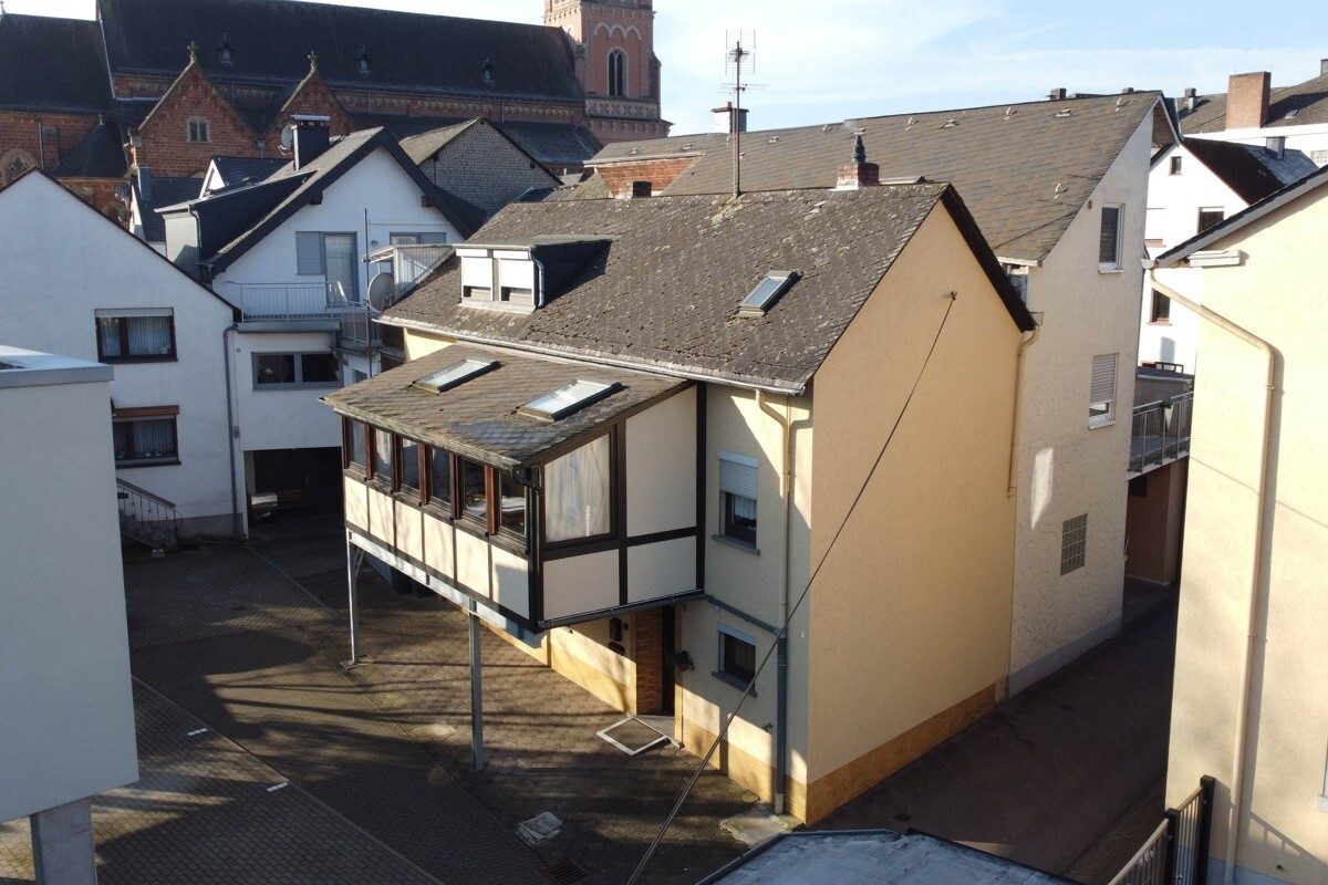 Volksbank Trier Eifel Immobilien GmbH - Immobilienangebot - Schweich - Alle - Gepflegtes Einfamilienhaus mit vielseitigen Nutzungsmöglichkeiten in Schweich