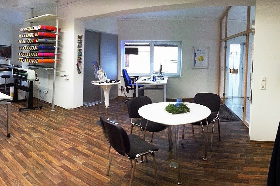 Volksbank Trier Eifel Immobilien GmbH - Immobilienangebot - Birresborn - Alle - Bürogebäude mit Halle in Birresborn
