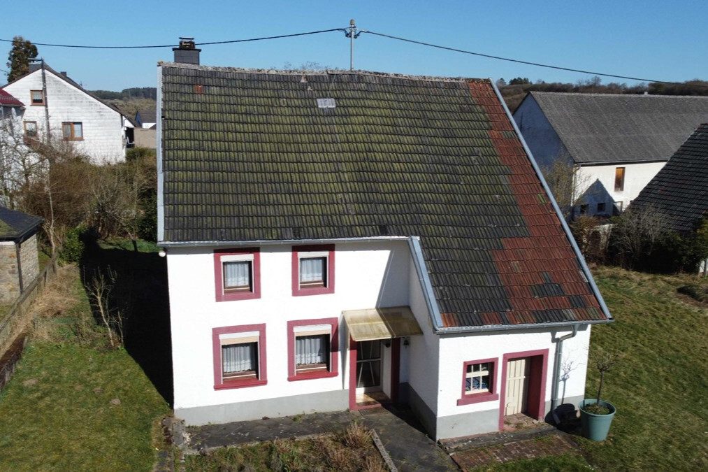 Volksbank Trier Eifel Immobilien GmbH - Immobilienangebot - Gönnersdorf - Alle - Einfamilienhaus in Gönnersdorf bei Gerolstein - Potenzial für Handwerker
