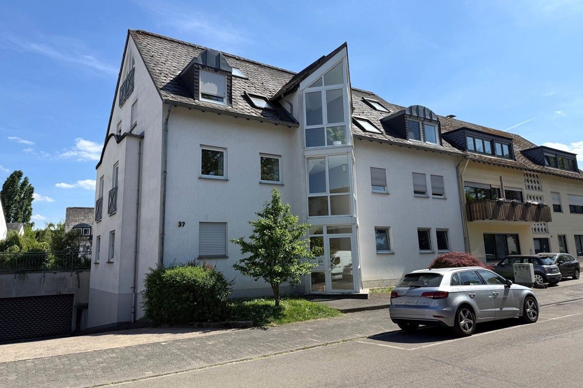 Volksbank Trier Eifel Immobilien GmbH - Immobilienangebot - Trier-Nord - Alle - Sonnige Maisonettewohnung mit Ausblick im schönen Trierer Maarviertel
