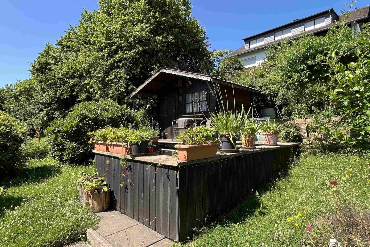 Volksbank Trier Eifel Immobilien GmbH - Immobilienangebot - Birresborn - Alle - NEUER PREIS: Einfamilienhaus mit Einliegerwohnung in ruhiger Lage von Birresborn