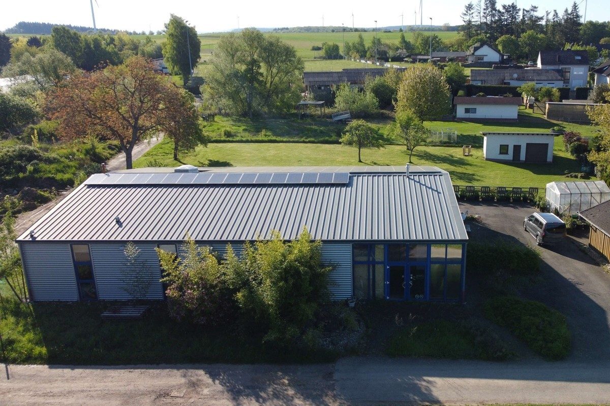 Volksbank Trier Eifel Immobilien GmbH - Immobilienangebot - Heidenburg - Alle - Flexibel nutzbare Gewerbeimmobilie in Heidenburg mit Photovoltaikanlage
