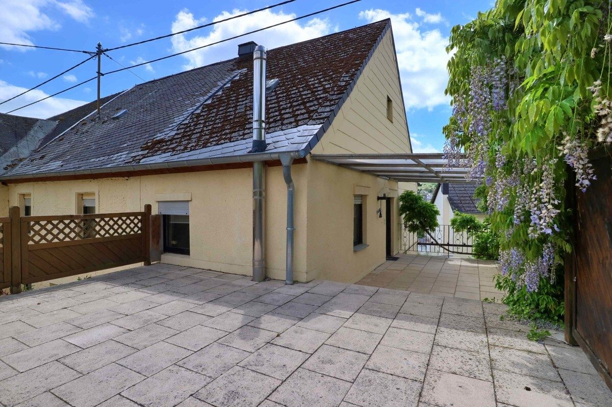 Volksbank Trier Eifel Immobilien GmbH - Immobilienangebot - Pluwig - Alle - Einfamilienhaus mit angrenzender Scheune und ländlichem Charme in Pluwig
