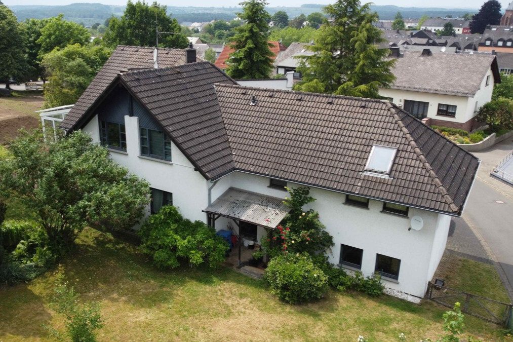 Volksbank Trier Eifel Immobilien GmbH - Immobilienangebot - Speicher - Alle - Attraktives Wohn-und Geschäftshaus in Speicher