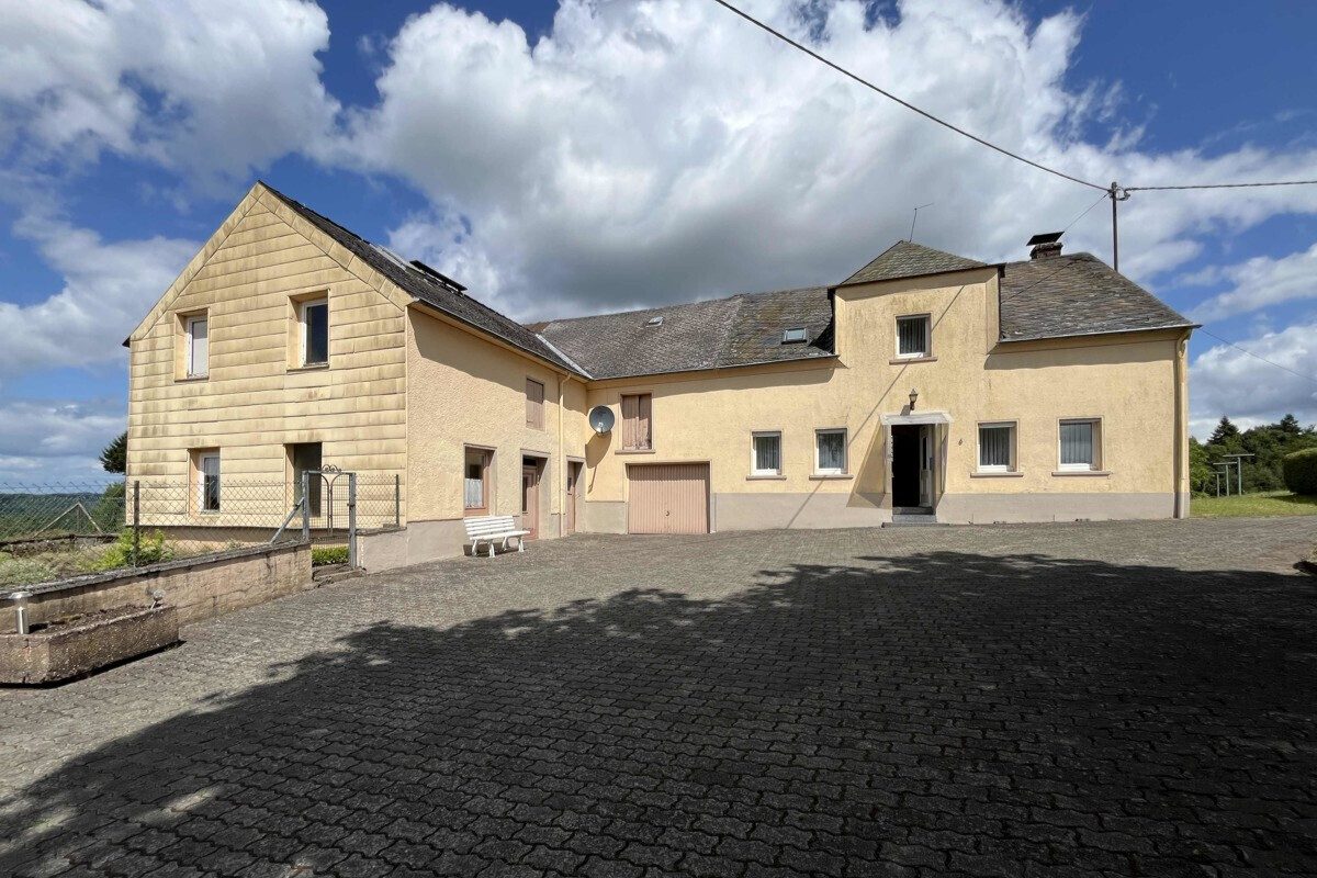 Volksbank Trier Eifel Immobilien GmbH - Immobilienangebot - Karlshausen - Alle - Zurück zur Natur - Idyllisches Einfamilienhaus in Karlshausen