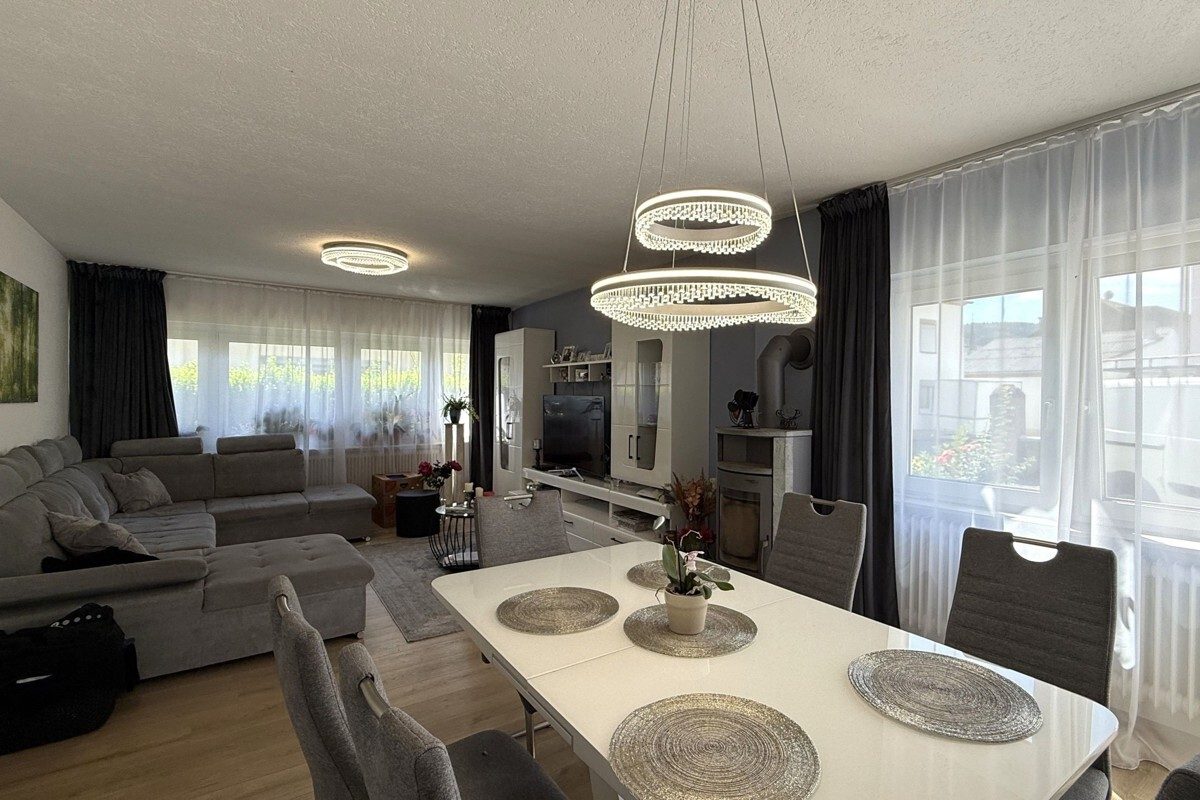 Volksbank Trier Eifel Immobilien GmbH - Immobilienangebot - Trittenheim - Alle - Schöne Doppelhaushälfte im beliebten Weinort Trittenheim
