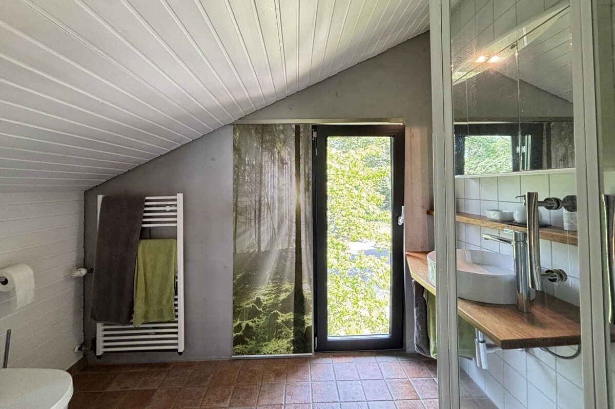Volksbank Trier Eifel Immobilien GmbH - Immobilienangebot - Leiwen - Alle - Mit der Natur auf Augenhöhe - Exklusives Traumhaus in Leiwen