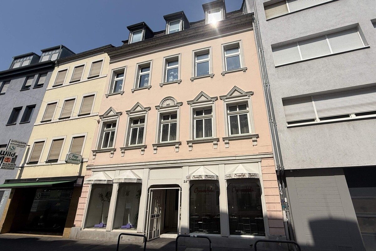 Volksbank Trier Eifel Immobilien GmbH - Immobilienangebot - Trier-City - Alle - Wohnen mit historischem Charme und Entwicklungspotenzial: Altbau in Bestlage von Trier-City