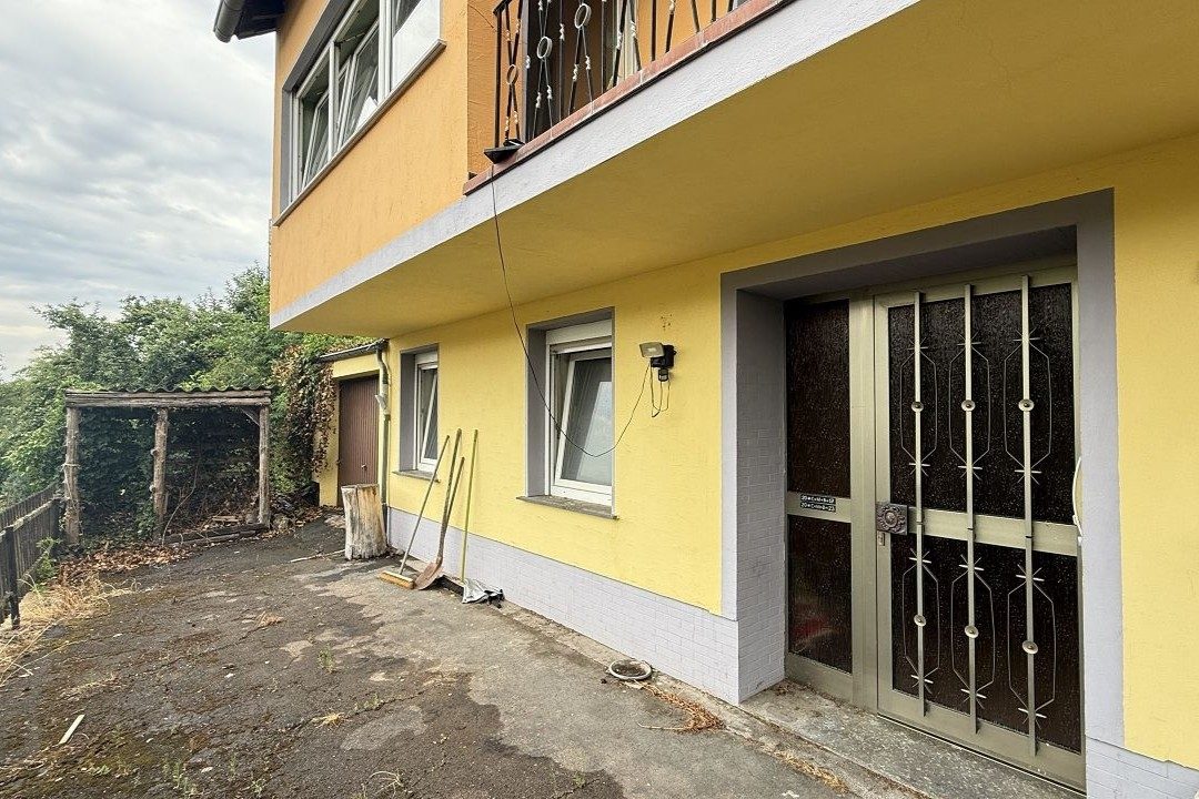Volksbank Trier Eifel Immobilien GmbH - Immobilienangebot - Fell - Alle - Ruhig und dennoch gut angebunden - Zweifamilienhaus mit Potenzial in Fell