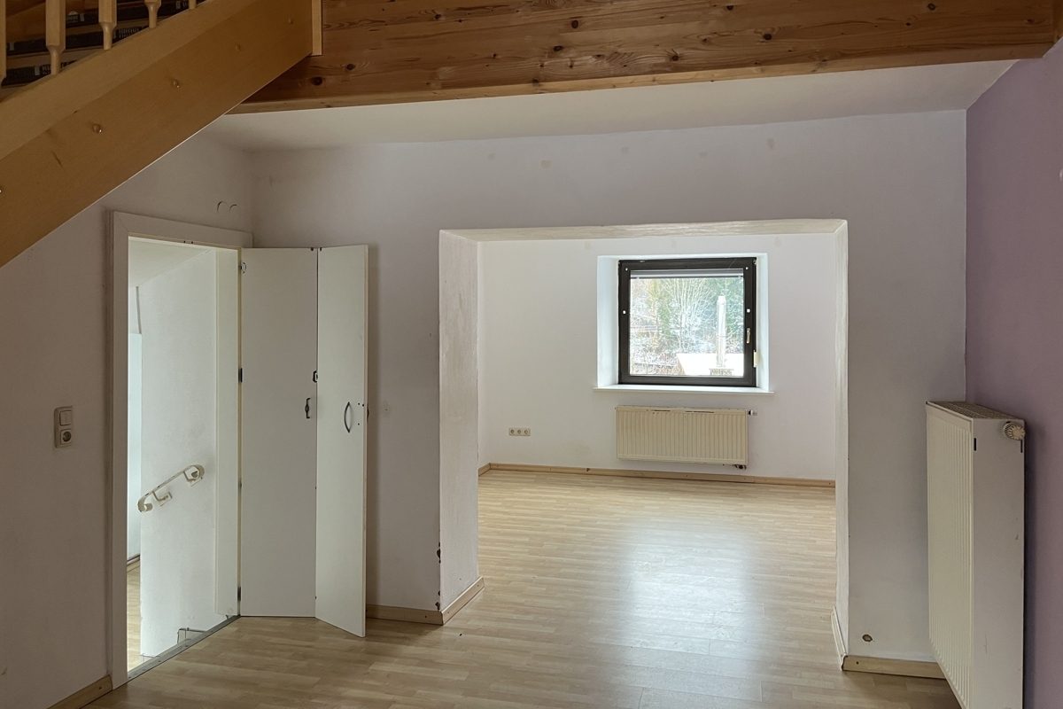 Volksbank Trier Eifel Immobilien GmbH - Immobilienangebot - Schönecken - Alle - Gepflegtes Einfamilienhaus im schönen Eifelort Schönecken