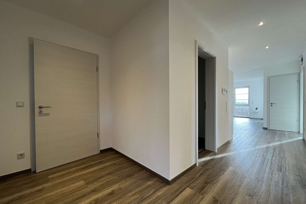 Volksbank Trier Eifel Immobilien GmbH - Immobilienangebot - Niederweiler - Alle - Zukunftsorientiertes Wohnen: Energieeffiziente Neubau-Eigentumswohnungen in Niederweiler