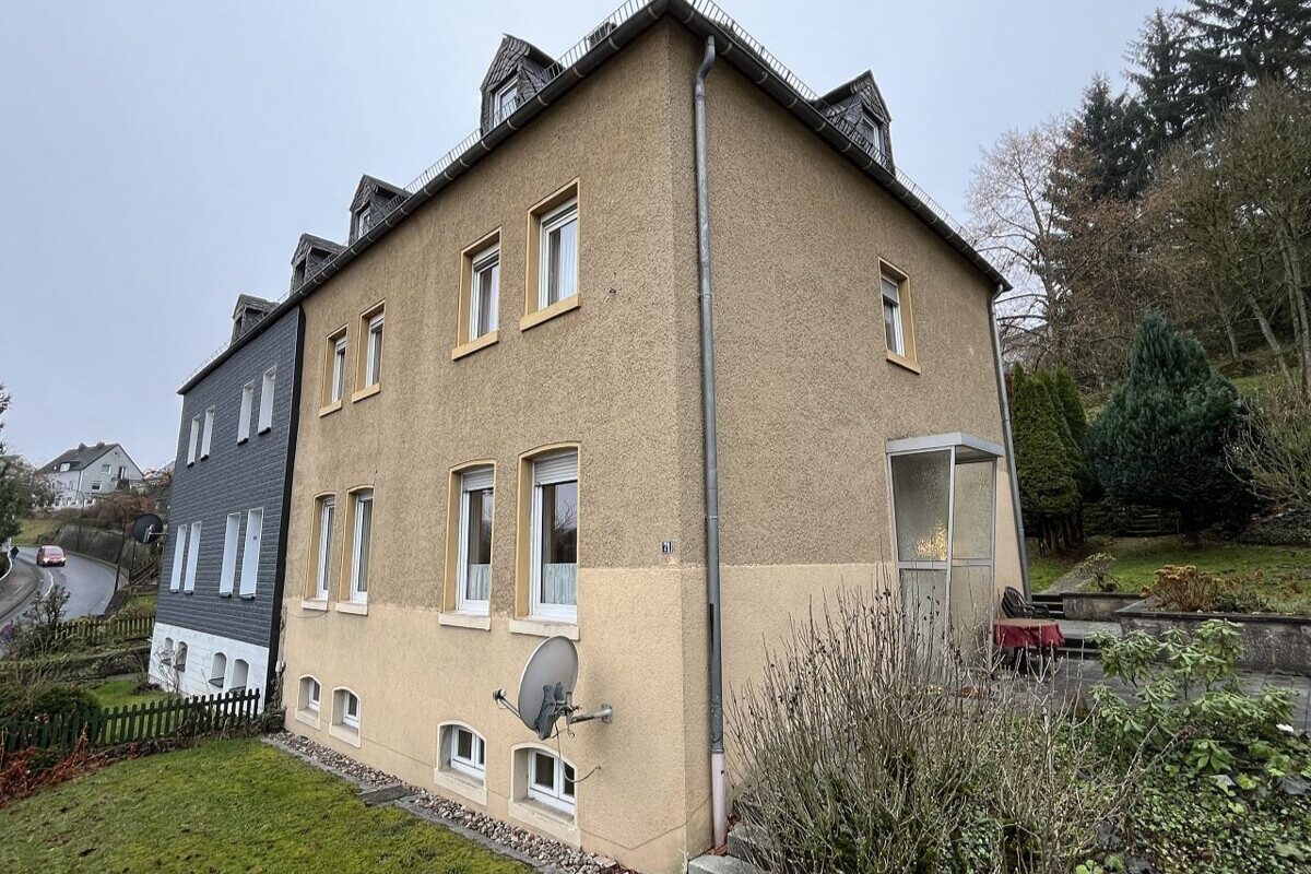 Volksbank Trier Eifel Immobilien GmbH - Immobilienangebot - Prüm - Alle - Gepflegtes Mehrfamilienhaus in schöner Lage von Prüm